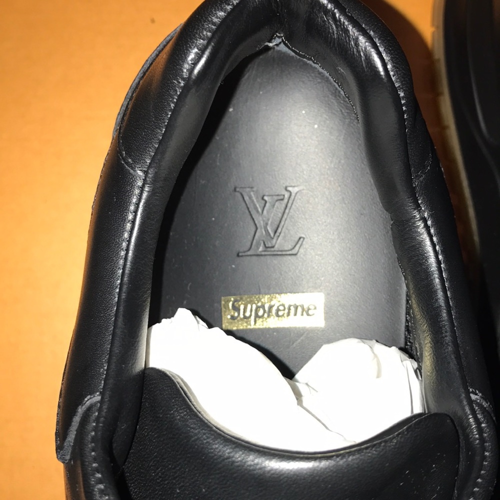 LIMITED EDITION LOUIS VUITTON X SUPREME COLLECTION - Picture 6 of 8